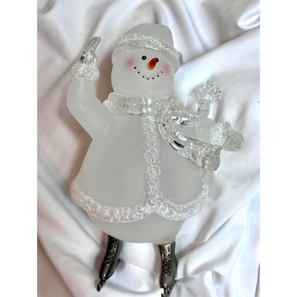Vintage Christmas Around the World Skating Snowman Frosted Glass - Picture 16 of 16
